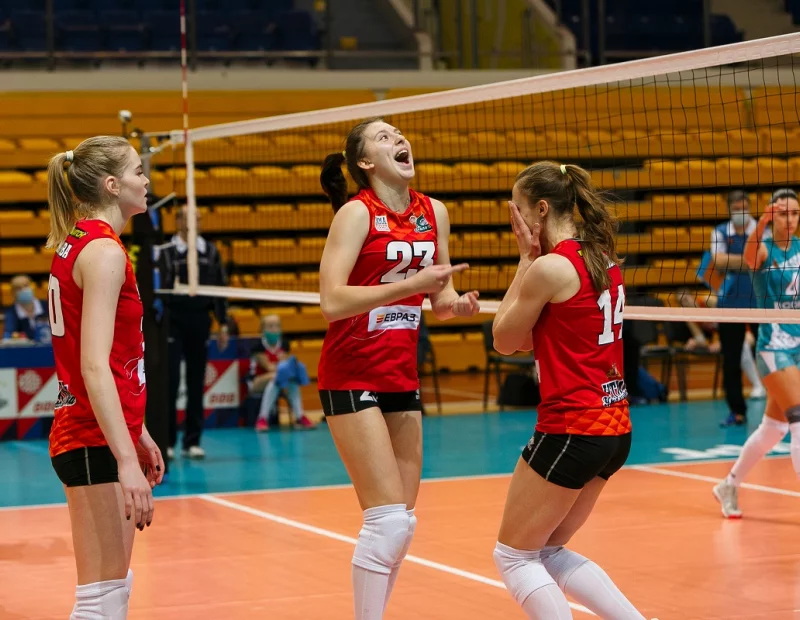 Первый проигрыш в этом году. «Уралочка-НТМК» - «Локомотив» 1:3