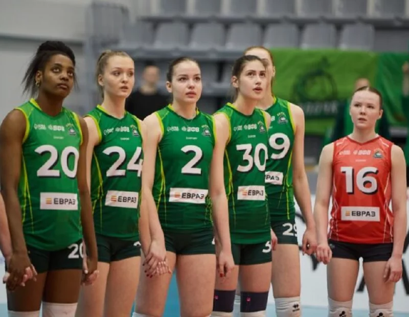 «Уралочка» завершила выступление в чемпионате России