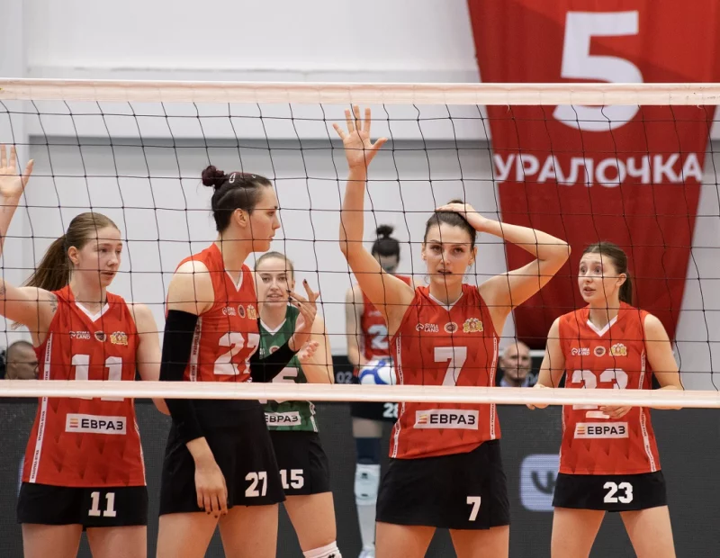 «Уралочка-2-УрГЭУ» завершила тур в Череповце поражением на тай-брейке