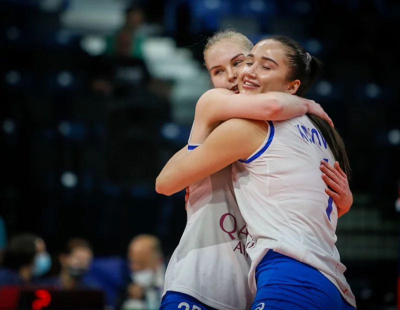 Сборная России вышла в ¼ финала чемпионата Европы