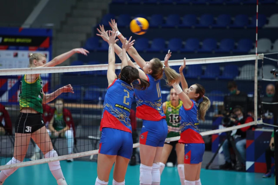 Чемпионат России: Уралочка-НТМК — Спарта