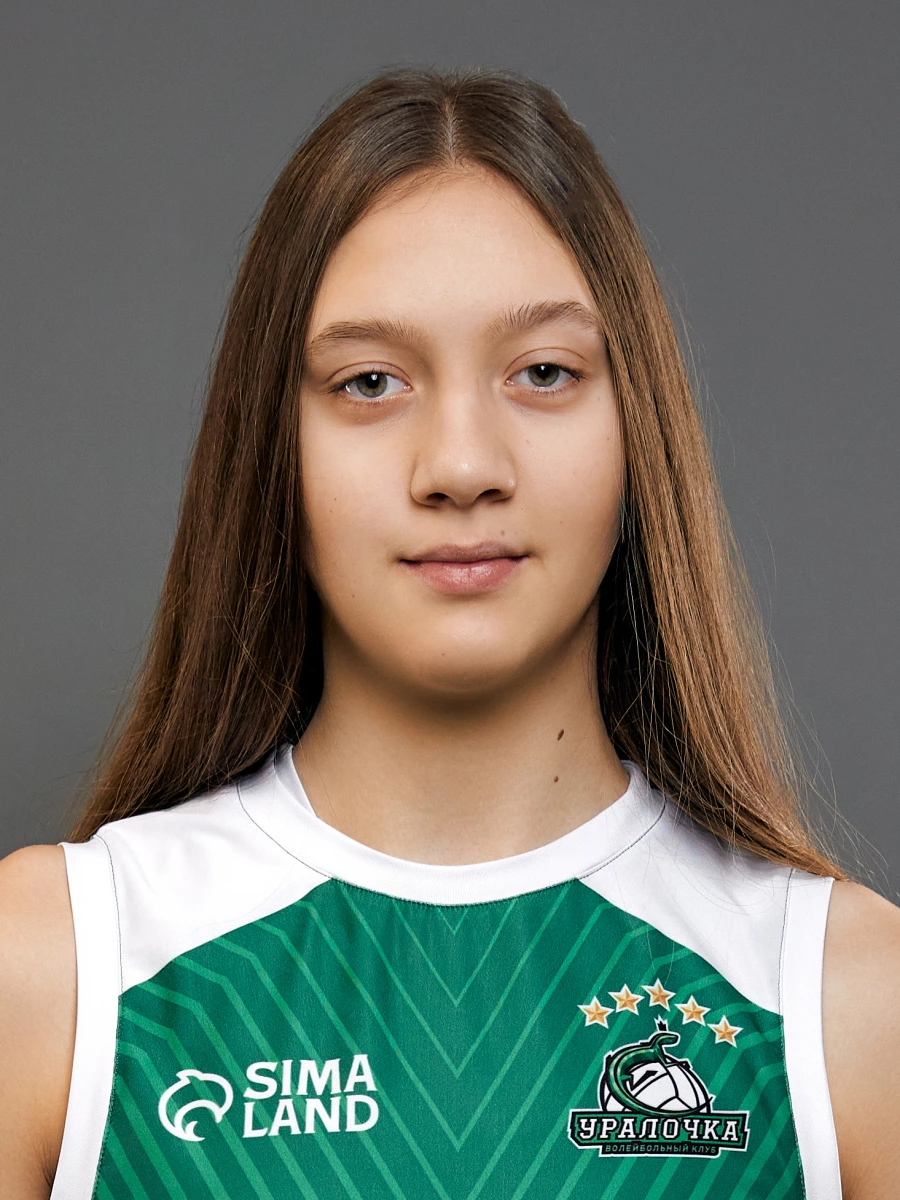 Комарова Яна